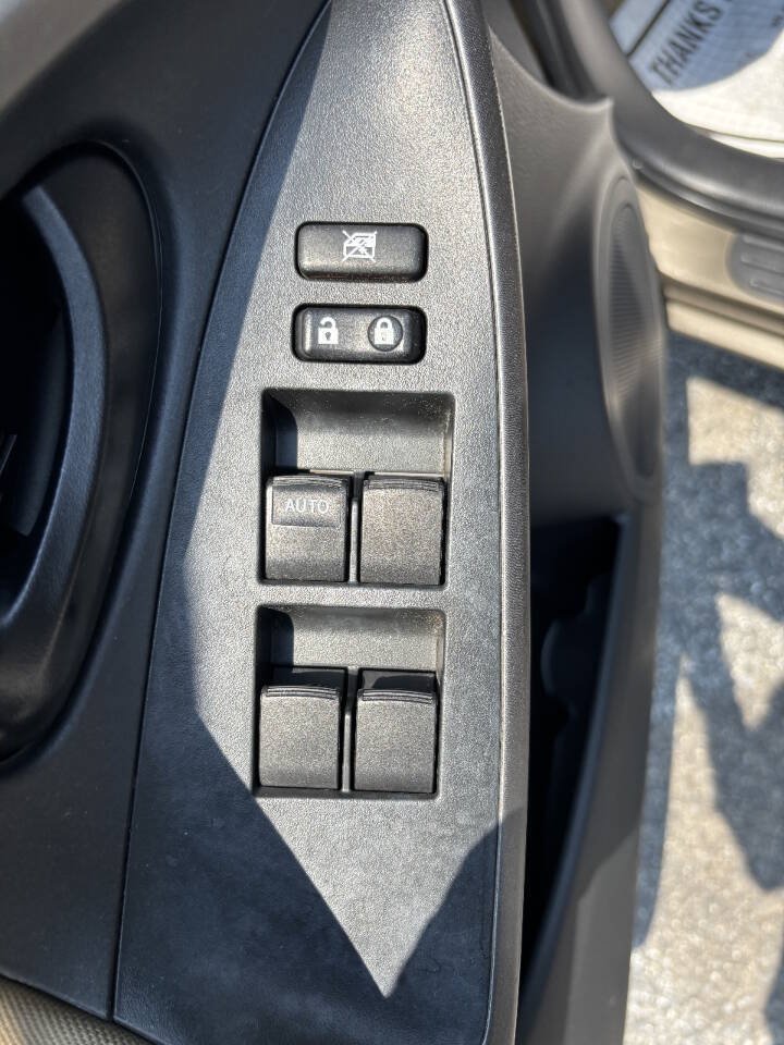 Used 2012 Toyota RAV4 FWD w/ Value Pkg image 14
