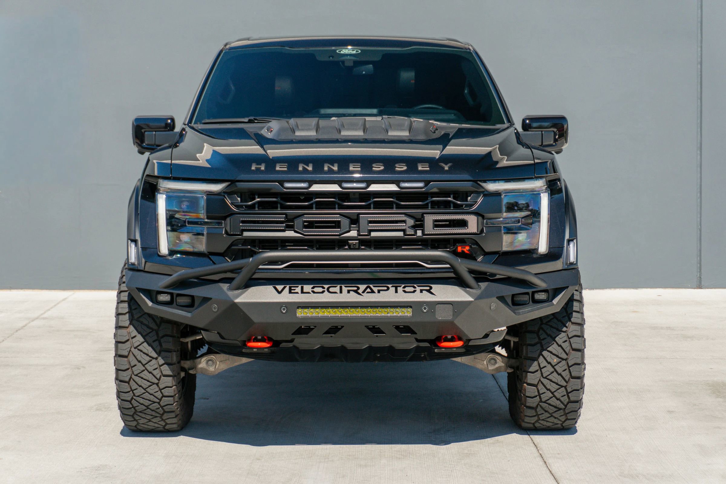 Used 2025 Ford F150 Raptor w/ Equipment Group 803A Raptor R image 4