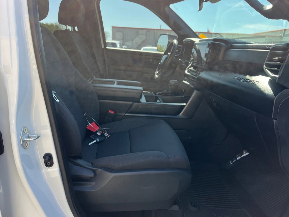 Certified 2026 Toyota Tundra SR image 32