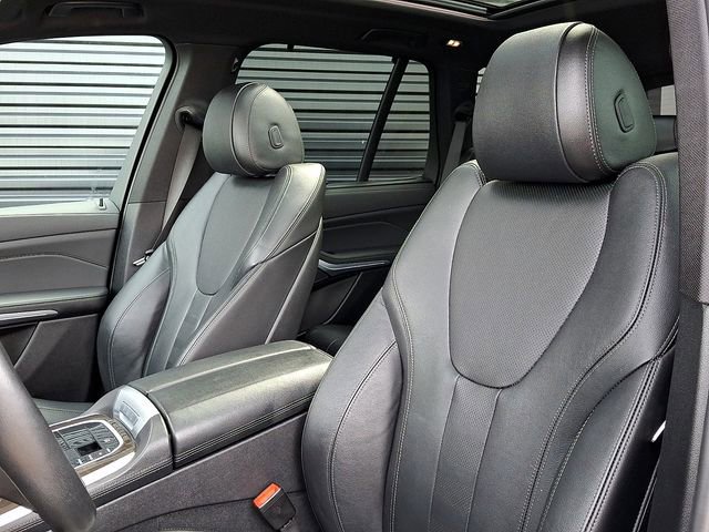 Used 2022 BMW X5 xDrive40i w/ Premium Package AWD/4WD image 5