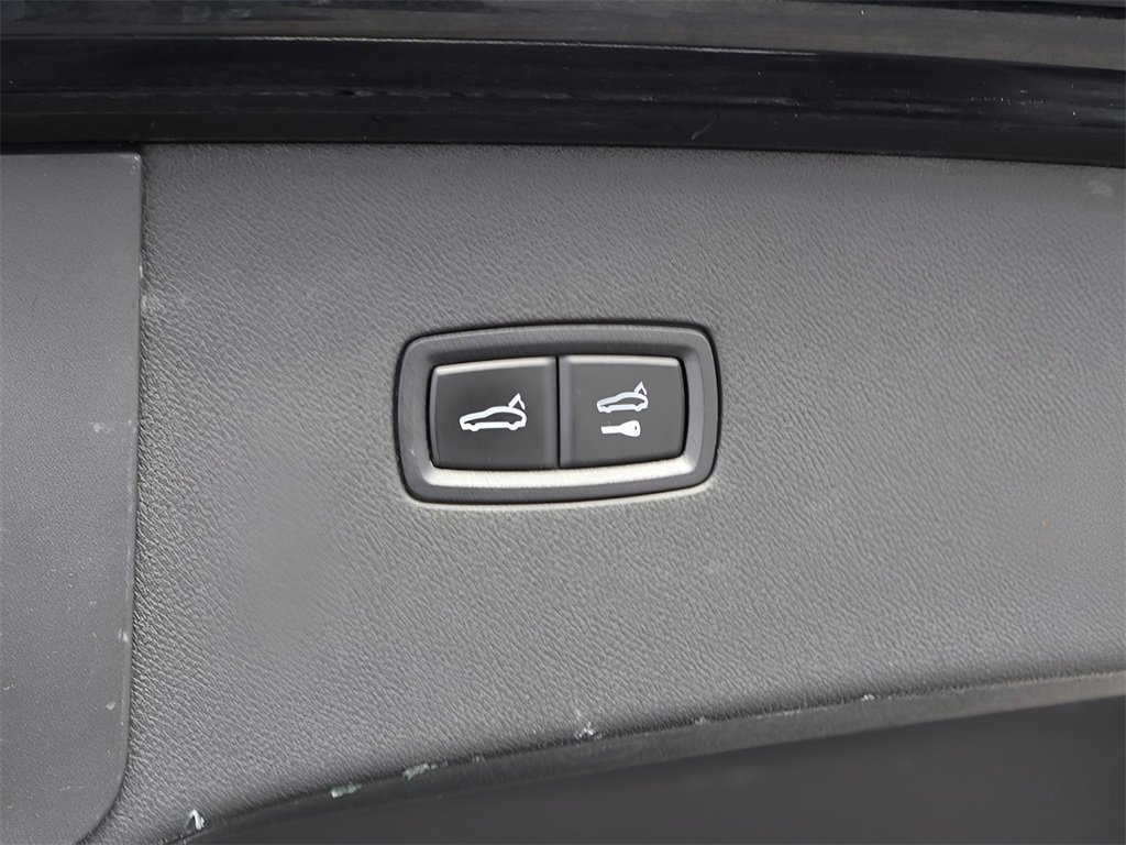 Certified 2023 Porsche Cayenne Turbo S image 19