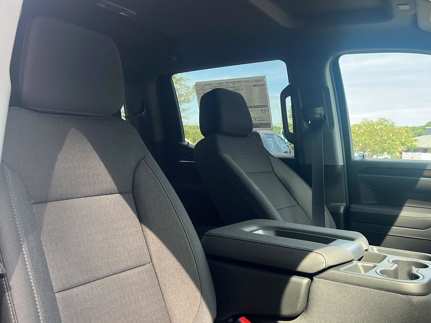 New 2026 Chevrolet Silverado 1500 LT w/ Z71 Off-Road Package image 28