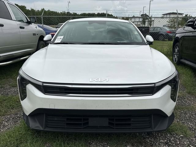 Used 2025 Kia K4 FWD image 12