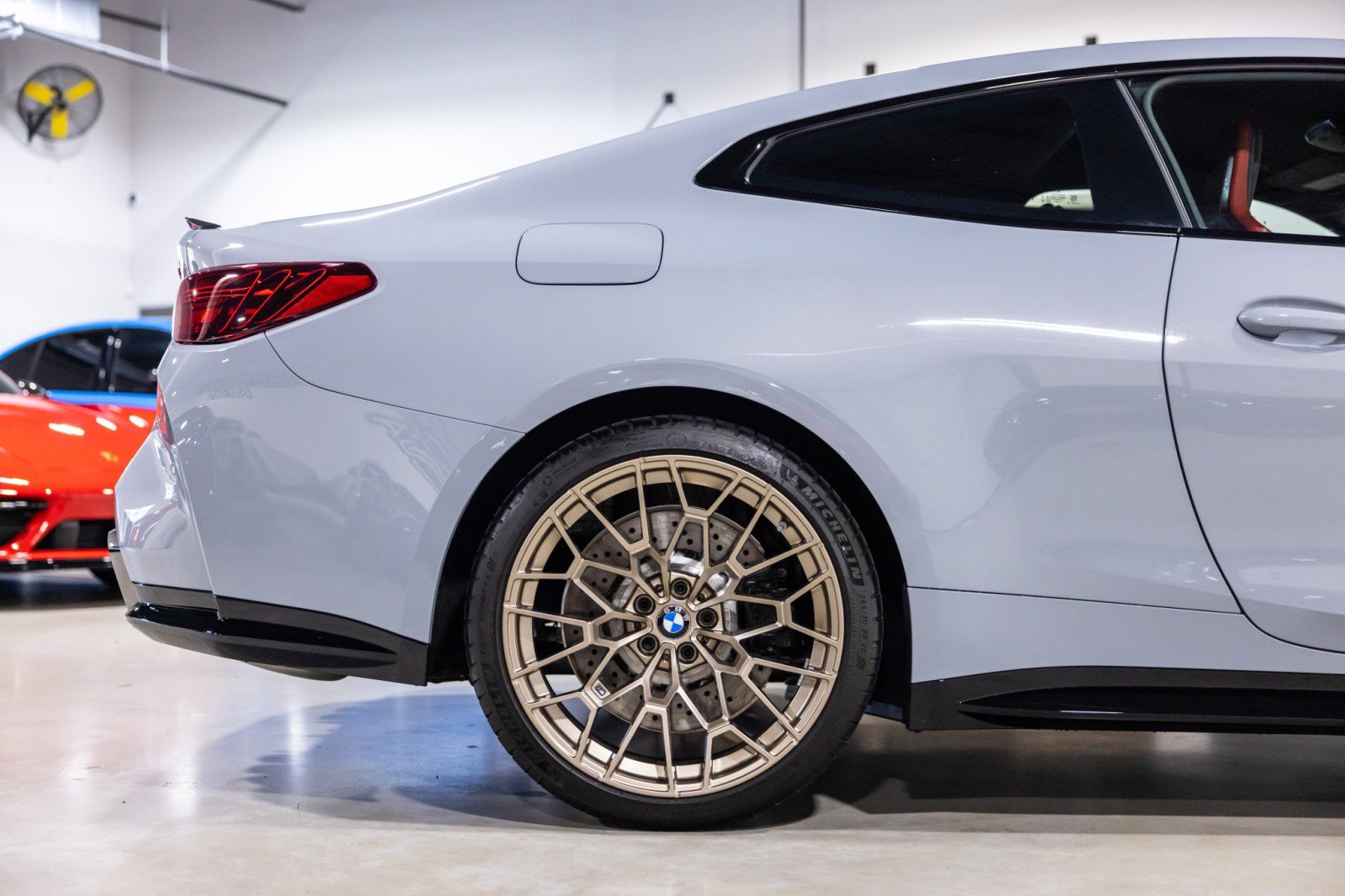 Used 2025 BMW M4 CS AWD/4WD image 30