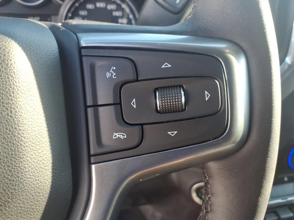 Used 2022 Chevrolet Silverado 3500 LT w/ Convenience Package AWD/4WD image 27