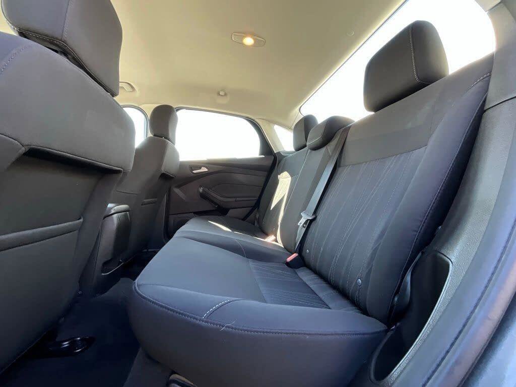 Used 2016 Ford Focus SE image 12