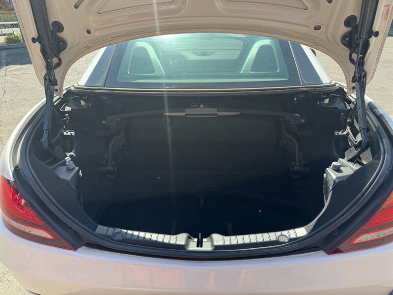 Used 2017 Mercedes-Benz SLC 43 AMG image 16