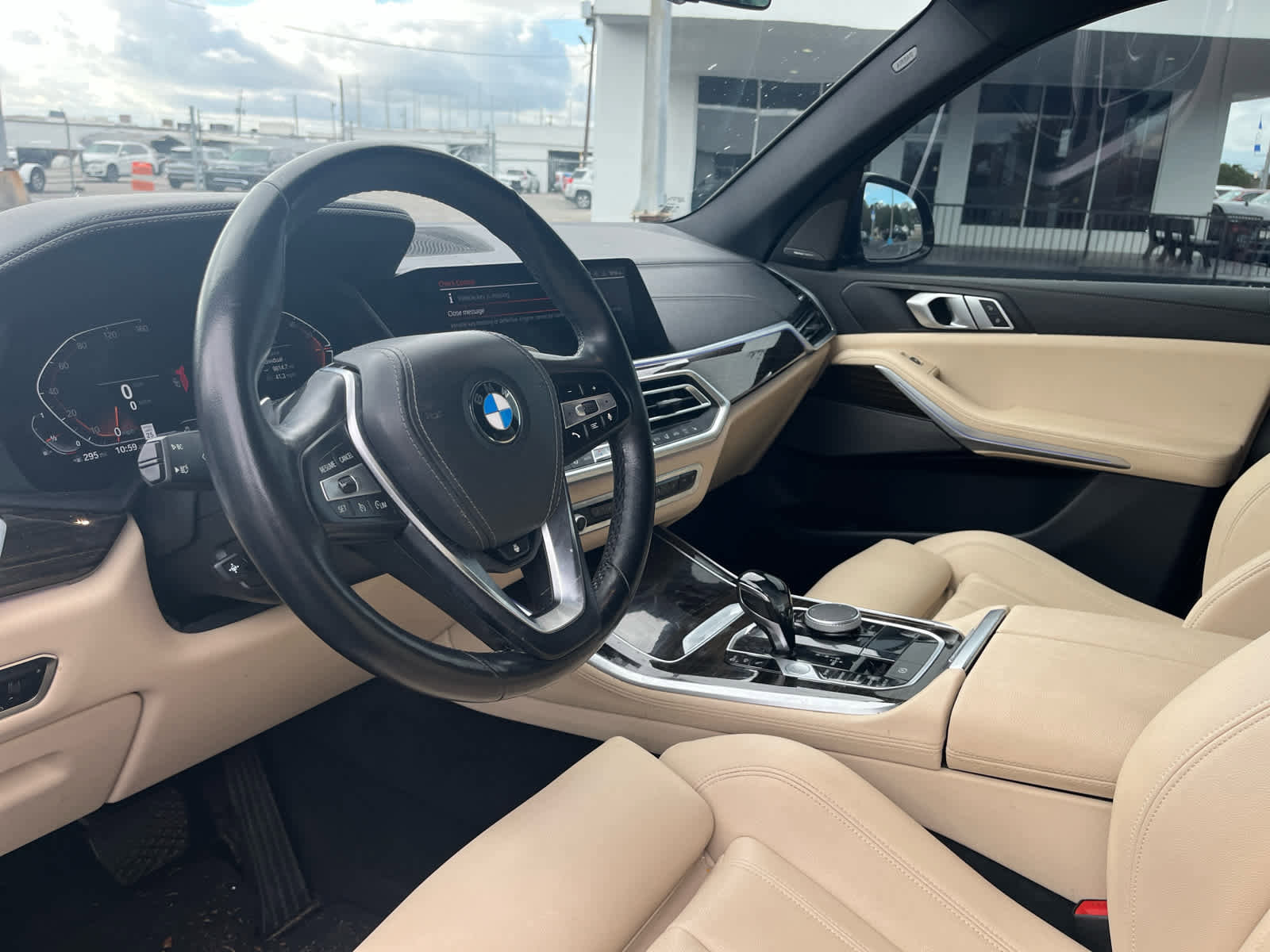 Used 2021 BMW X5 sDrive40i w/ Premium Package image 8