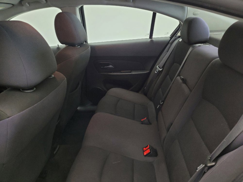 Used 2014 Chevrolet Cruze LT FWD image 18