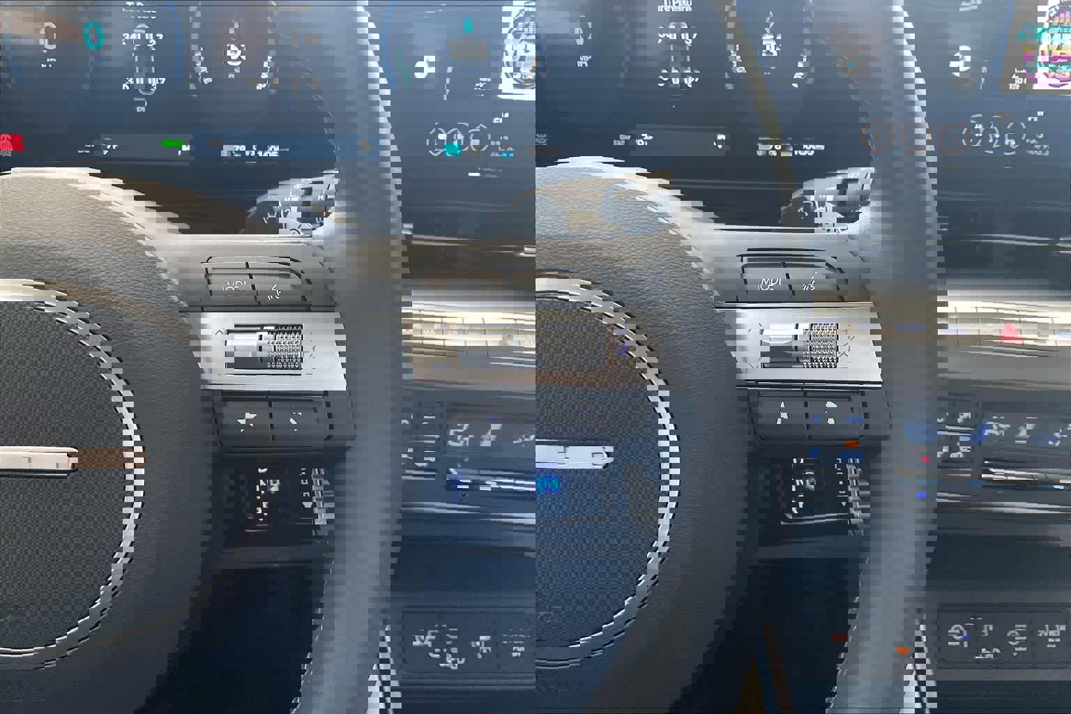 Certified 2024 Hyundai Kona SEL image 24