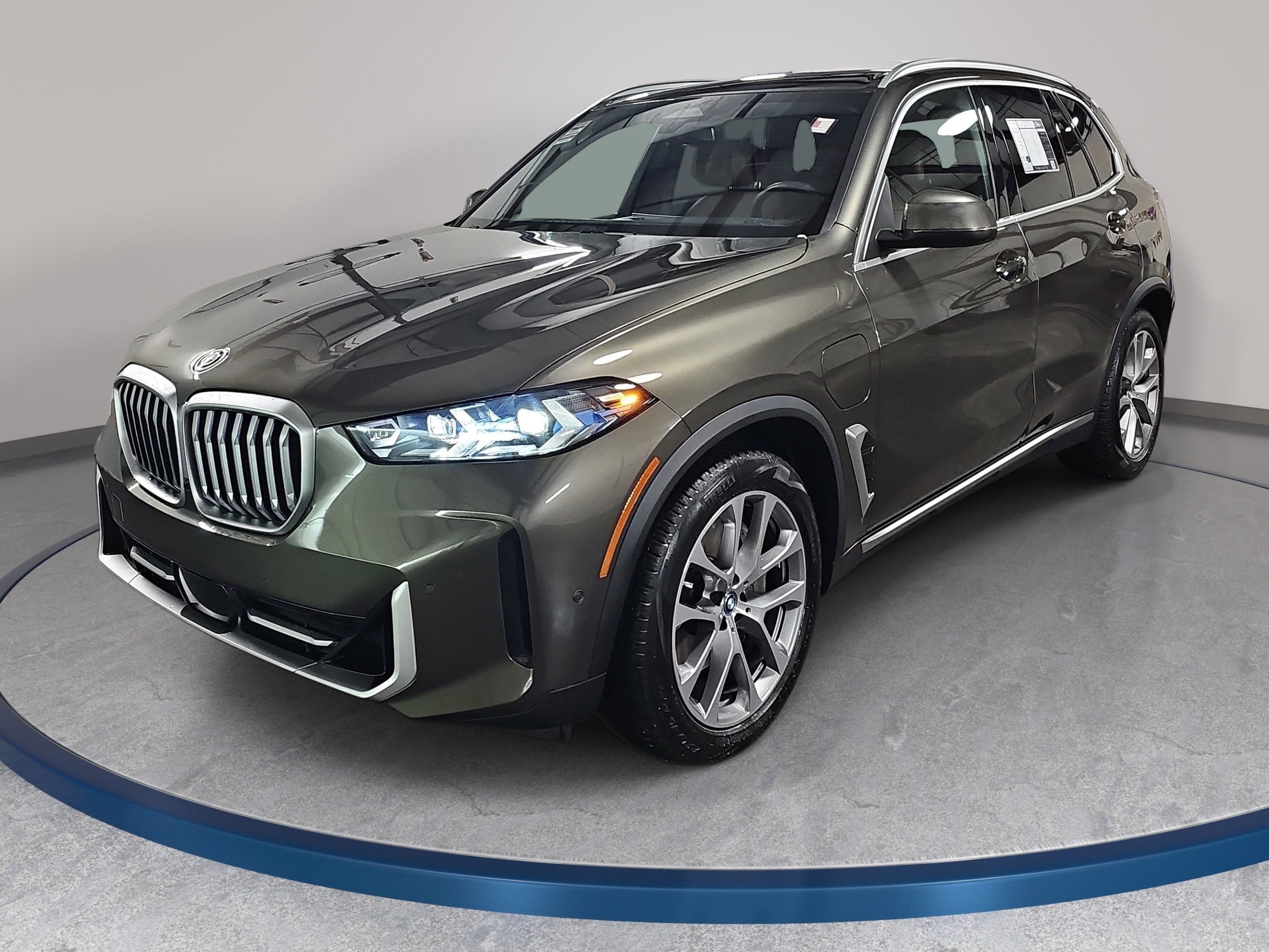 Certified 2024 BMW X5 xDrive50e w/ Premium Package
