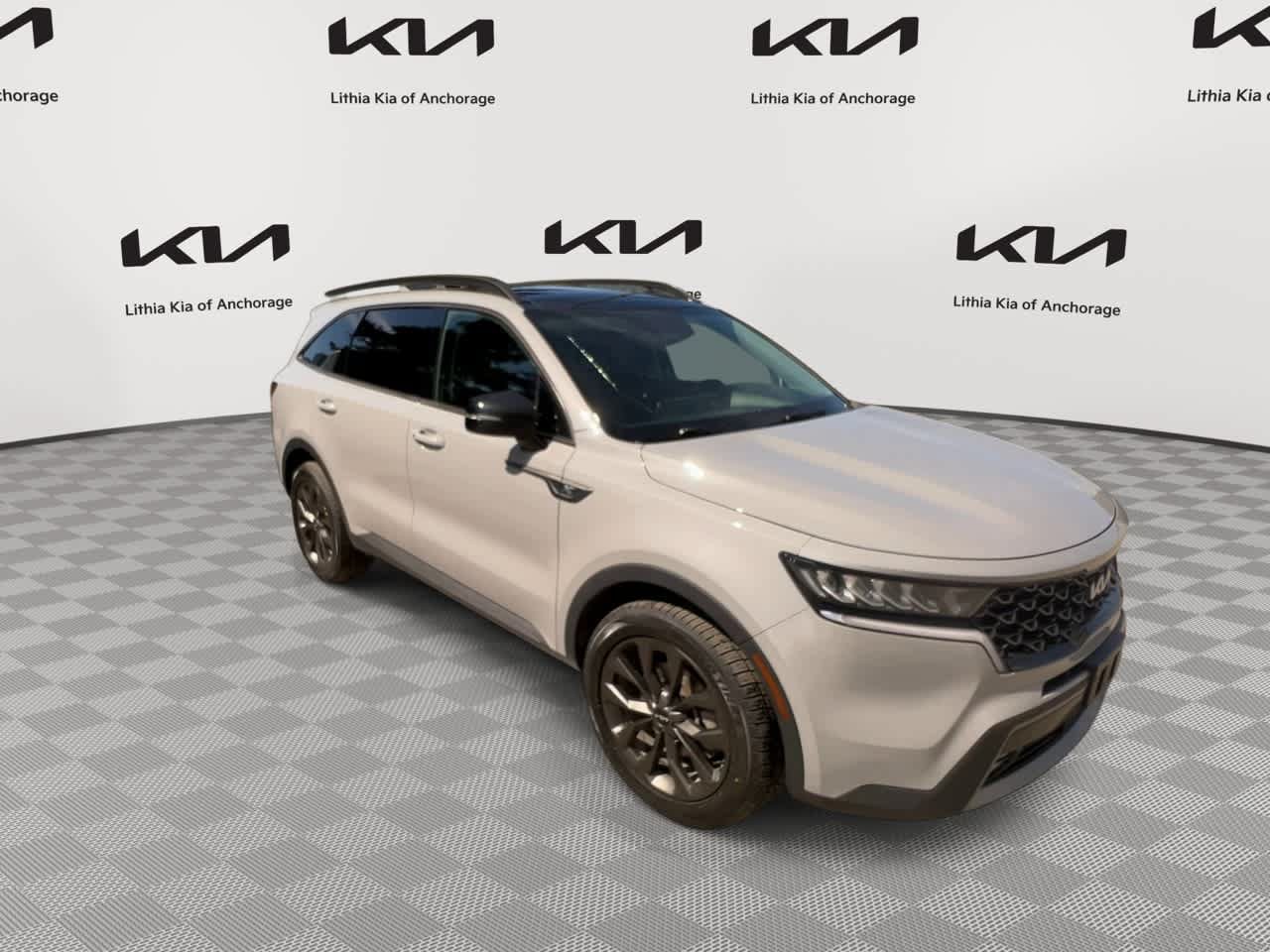 Certified 2025 Kia Soul LX w/ LX Technology Package FWD image 2