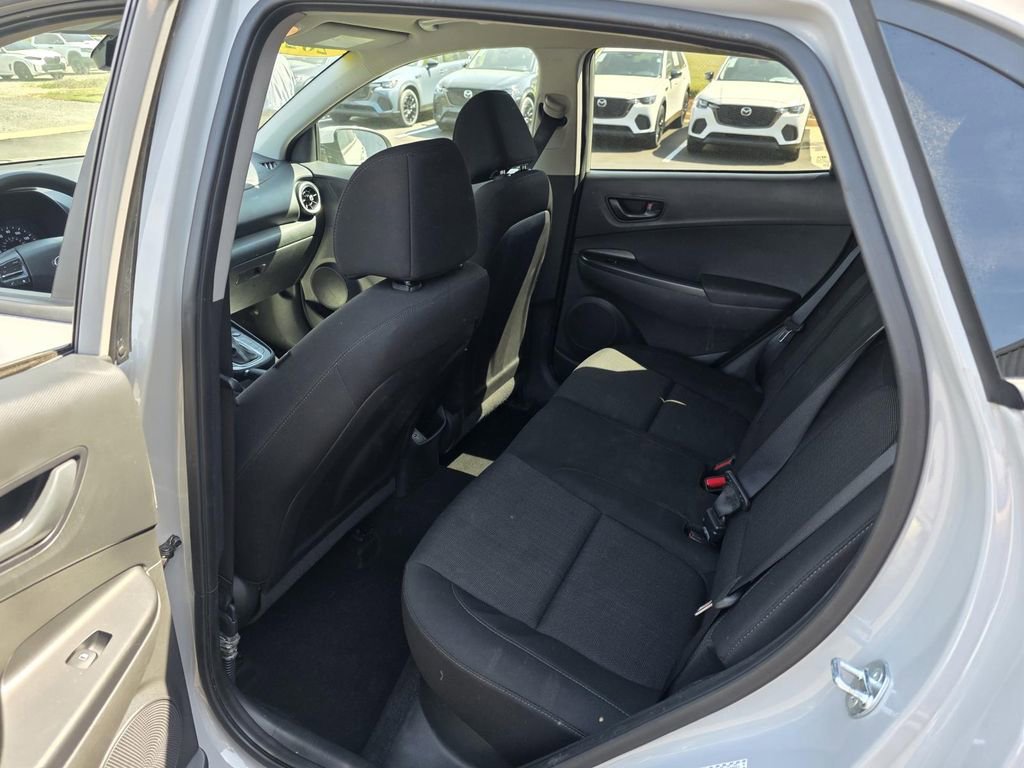 Used 2023 Hyundai Kona SEL image 24