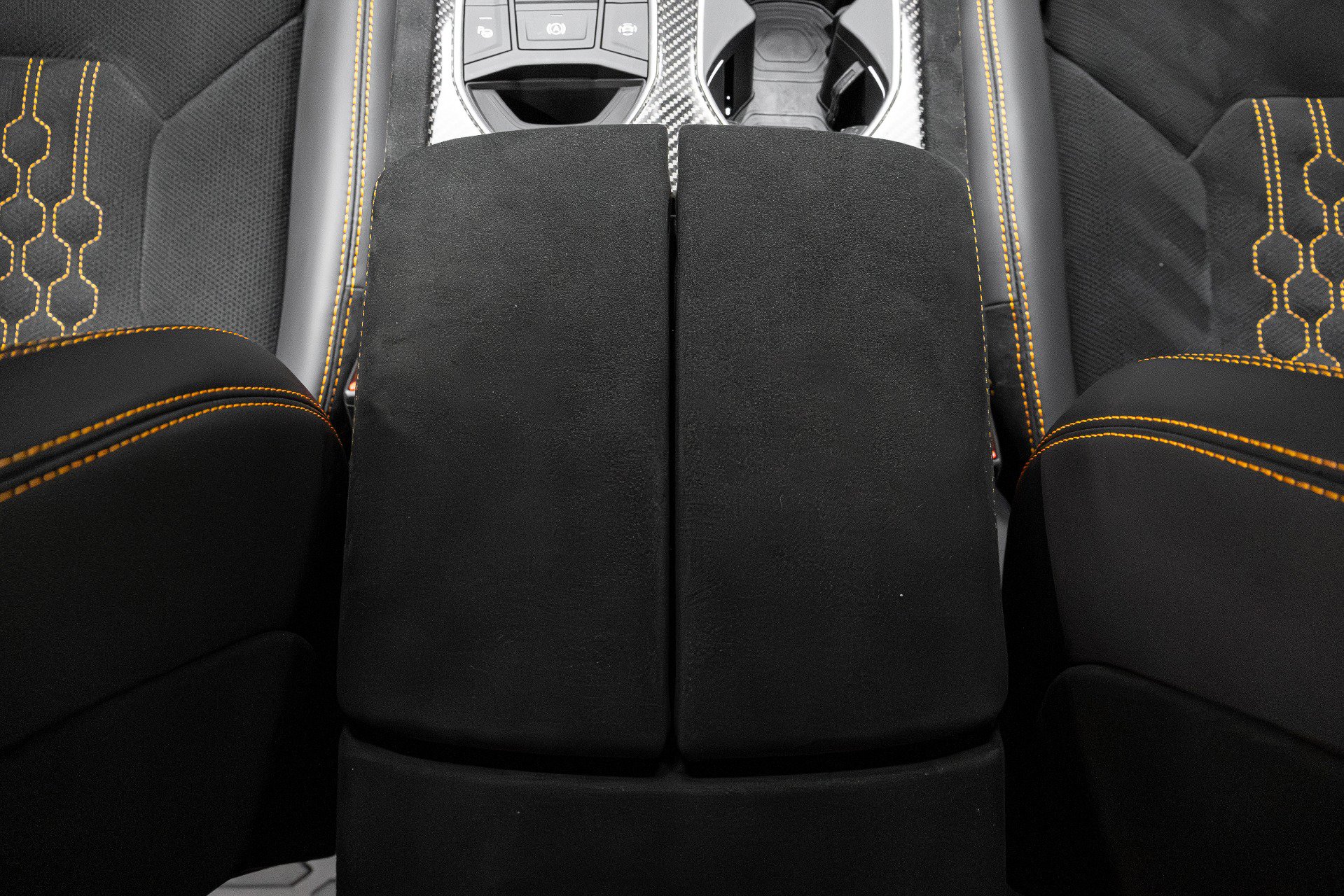 Used 2023 Lamborghini Urus Performante image 34