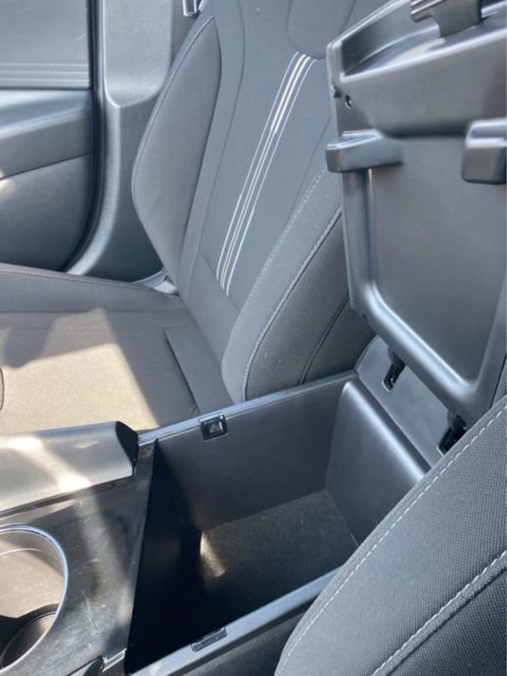 Certified 2023 Hyundai Elantra Blue image 31