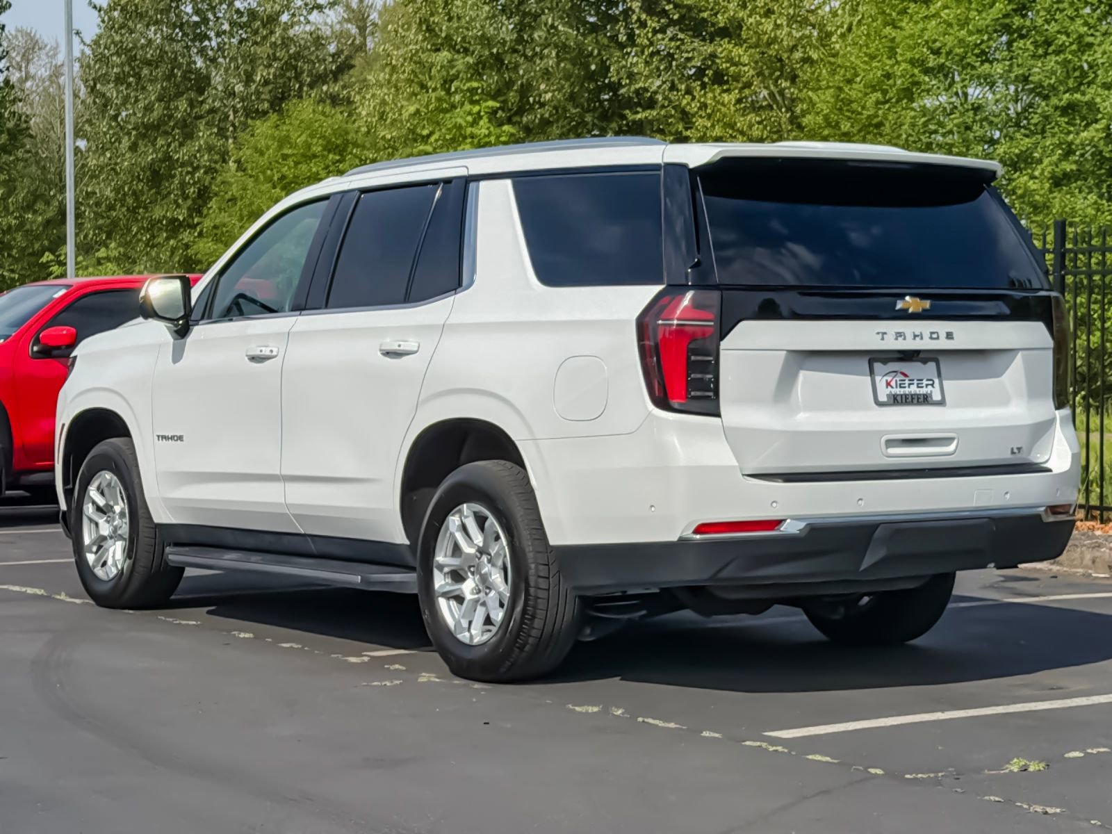 Used 2025 Chevrolet Tahoe LT AWD/4WD image 5