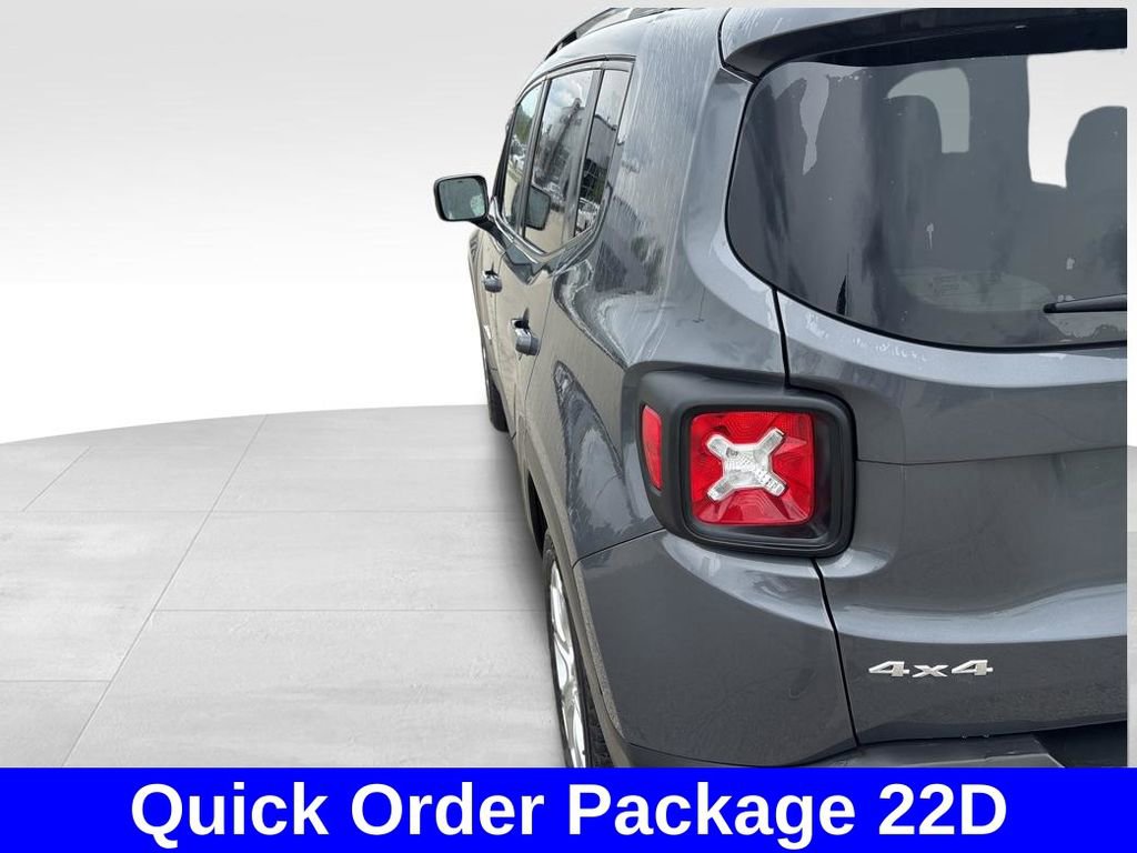 Used 2022 Jeep Renegade Limited AWD/4WD image 5