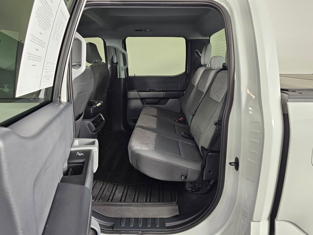 Used 2023 Ford F150 XLT w/ XTR Package image 34