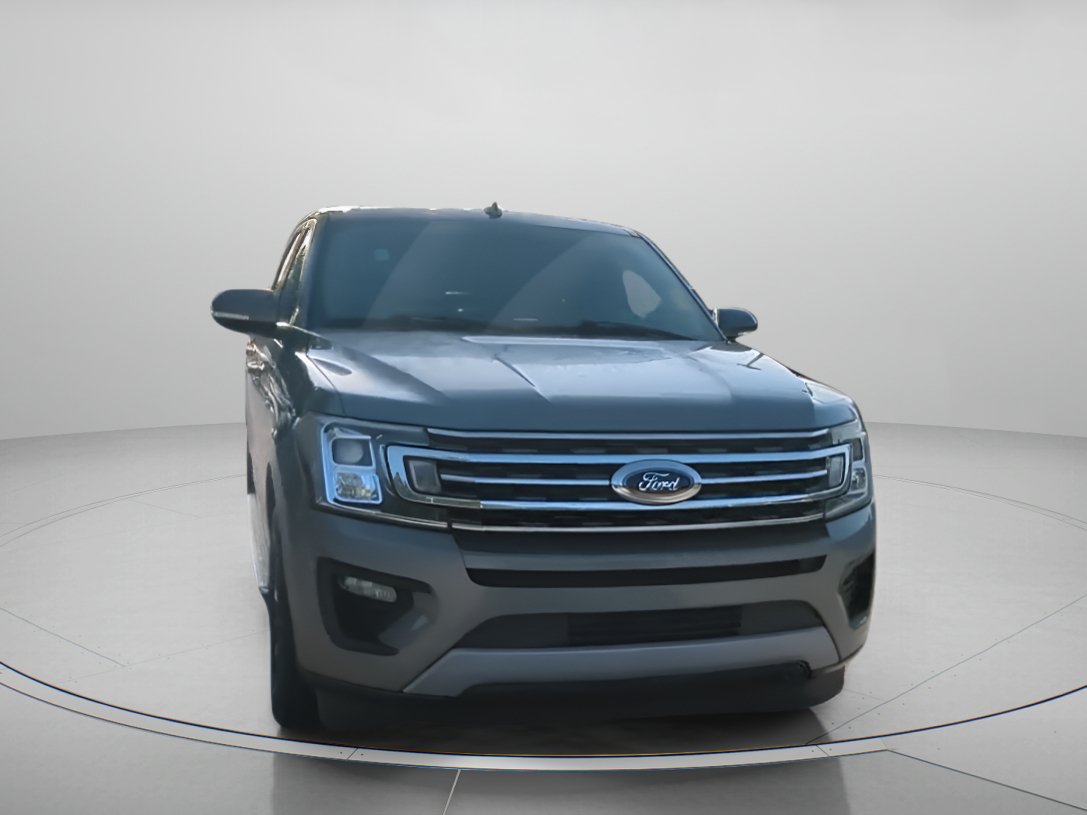 Certified 2019 Ford Expedition XLT w/ Equipment Group 202A RWD image 4