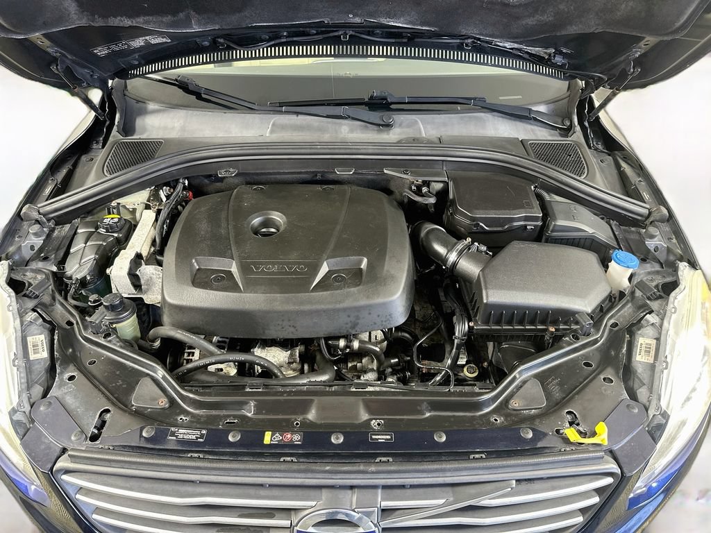 Used 2017 Volvo XC60 T5 Inscription w/ Preferred Option Package AWD/4WD image 35