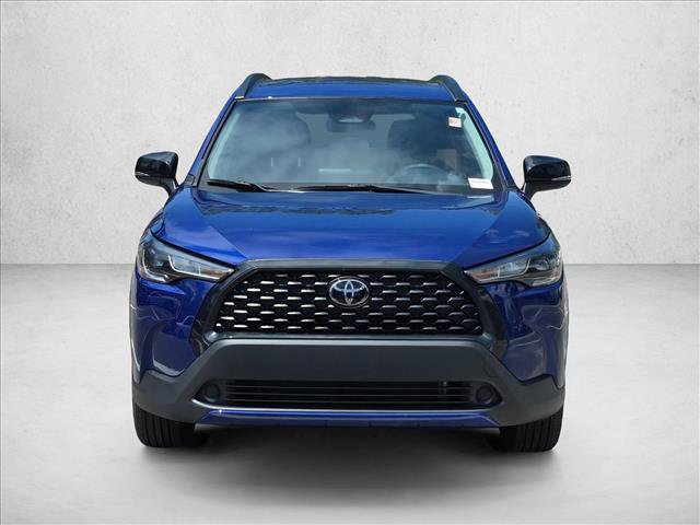 Used 2025 Toyota Corolla Cross LE FWD video 2