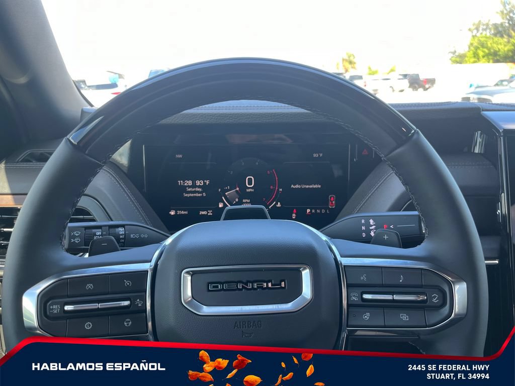 New 2026 GMC Yukon Denali w/ Denali Reserve Package AWD/4WD image 22
