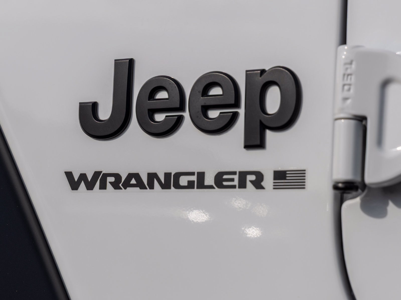 Used 2025 Jeep Wrangler Unlimited Sport AWD/4WD image 6