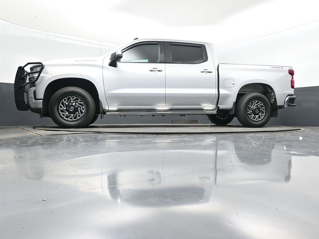 Used 2020 Chevrolet Silverado 1500 LT w/ All-Star Edition image 43
