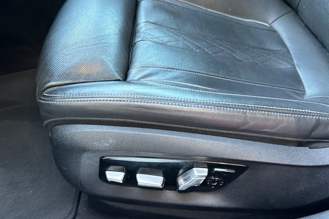 Used 2019 BMW 750i RWD image 13