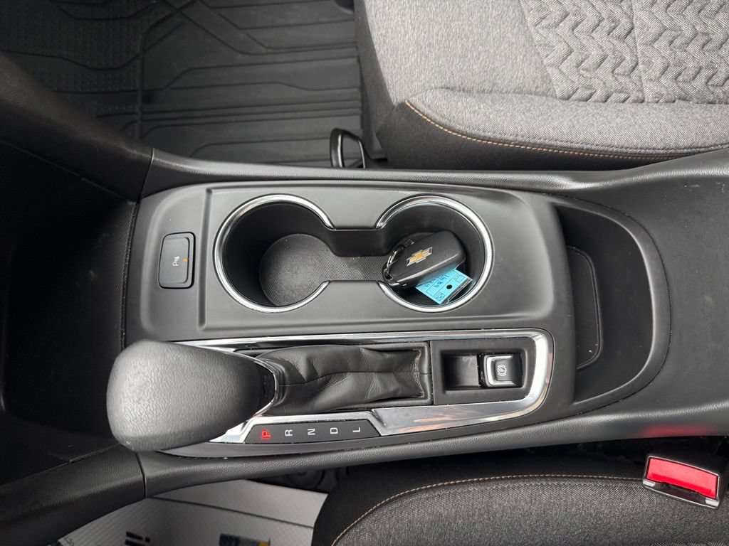 Used 2024 Chevrolet Equinox LT w/ LPO, Floor Liner Package FWD image 39