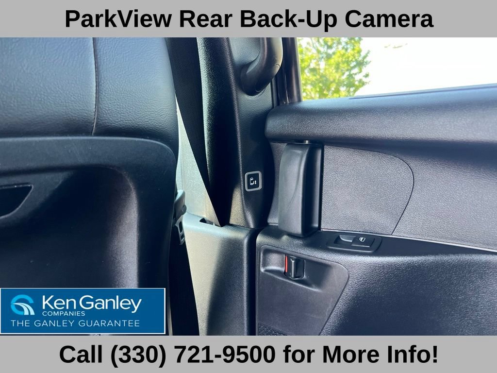 Used 2021 Chrysler Pacifica Touring-L w/ S Appearance Package FWD image 43