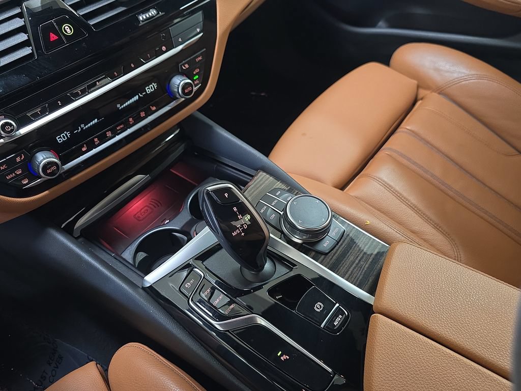 Certified 2023 BMW 530i w/ Premium Package RWD image 26