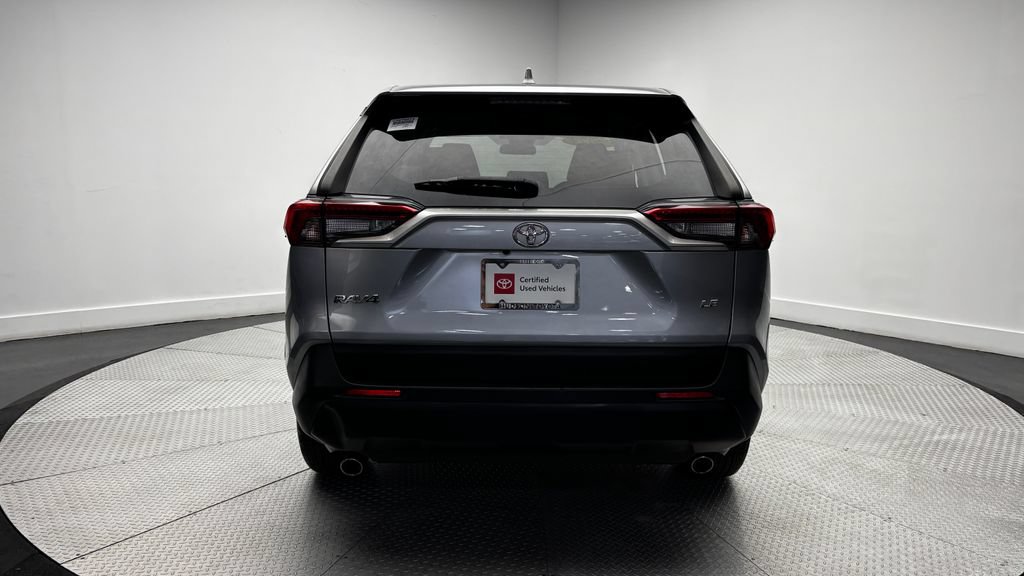 Used 2023 Toyota RAV4 LE FWD image 34