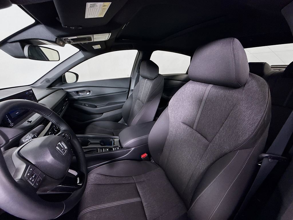 Used 2025 Honda Accord Sport image 11