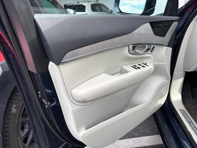 Used 2025 Volvo XC90 B6 Plus w/ Protection Package Premier AWD/4WD image 6