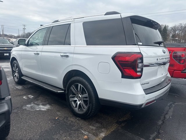 Used 2023 Ford Expedition Limited image 13
