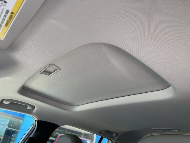 New 2026 Chevrolet Trax ACTIV w/ Sunroof Package FWD image 21