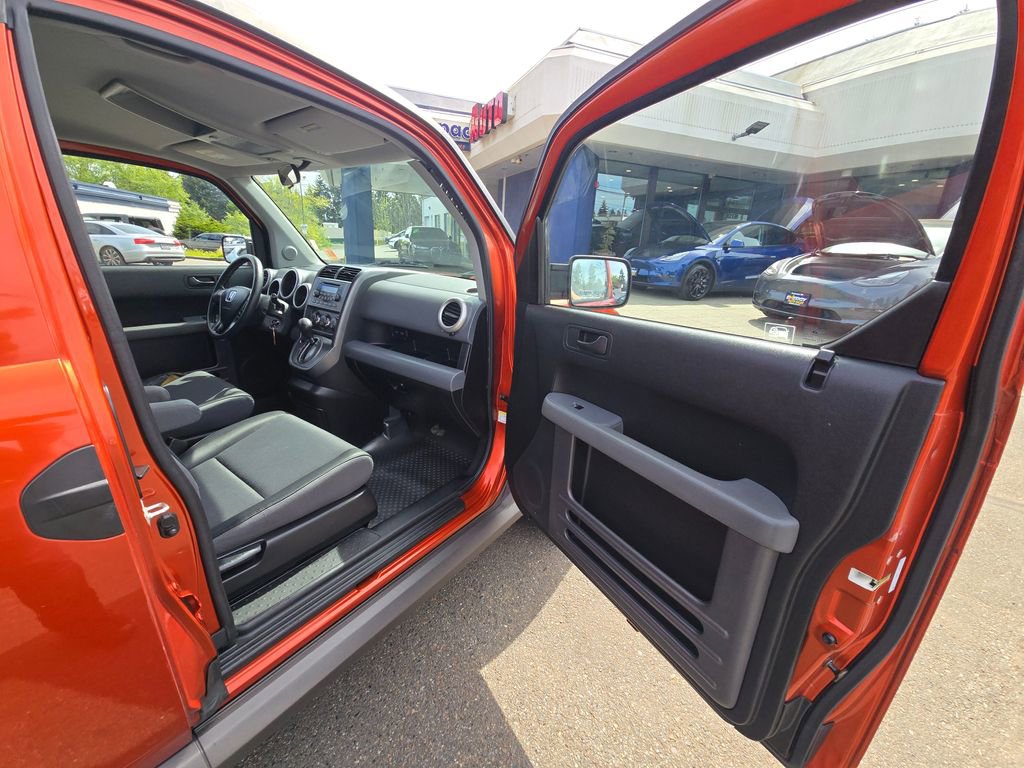 Used 2005 Honda Element EX image 11
