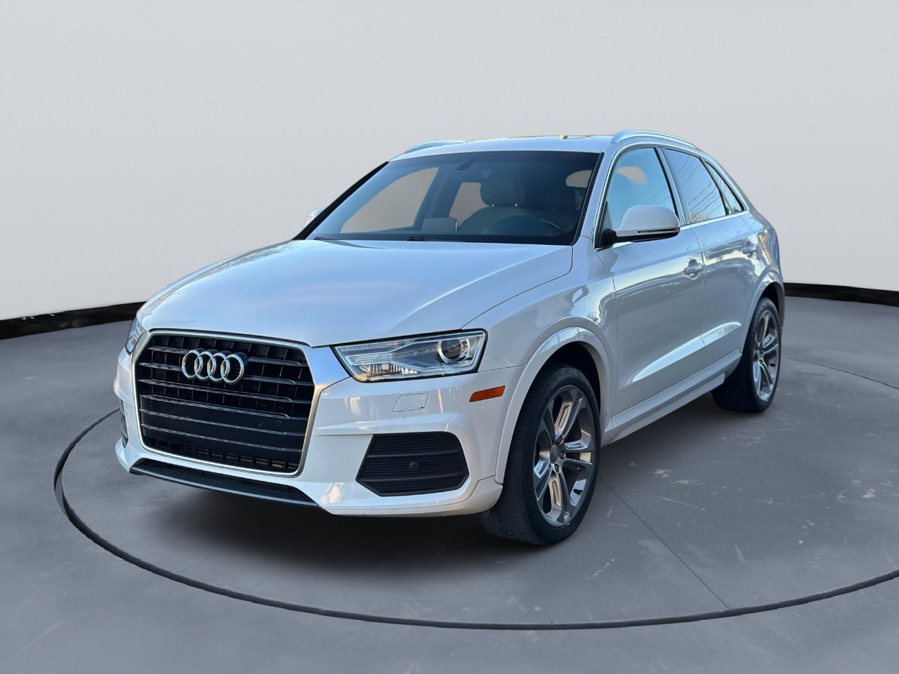Used 2017 Audi Q3 2.0T Premium Plus image 3