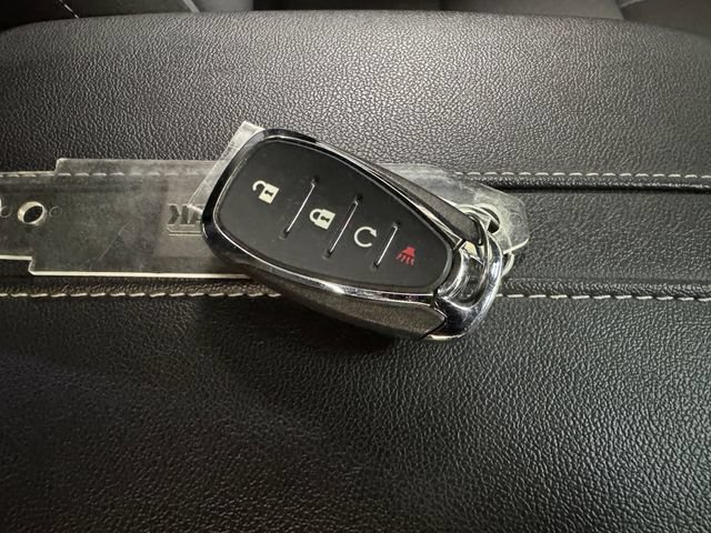 Used 2025 Chevrolet Blazer LT FWD image 25