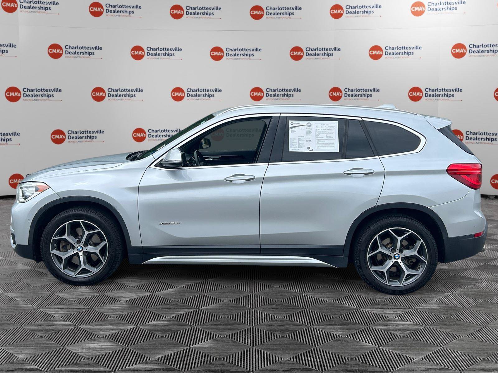 Used 2017 BMW X1 xDrive28i AWD/4WD image 2