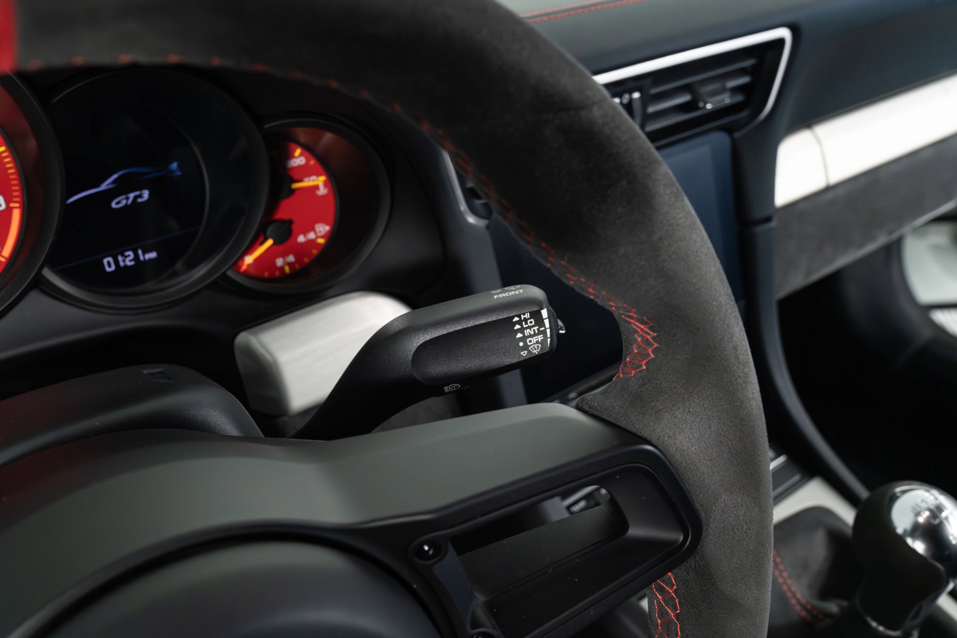 Used 2018 Porsche 911 GT3 RWD image 25