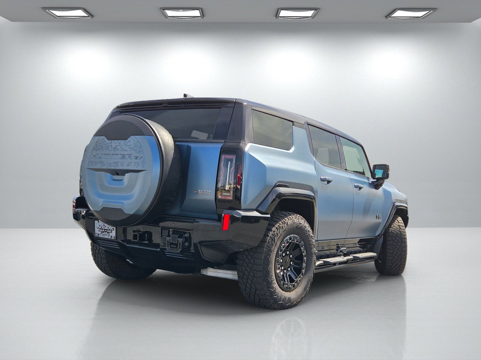 Certified 2024 GMC Hummer EV 3X w/ Omega Edition image 4