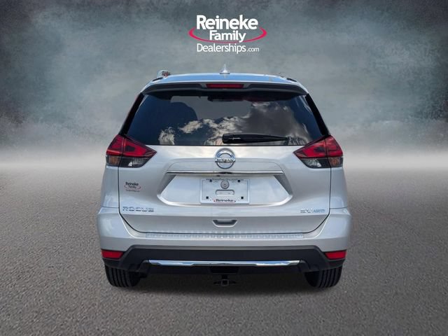 Used 2018 Nissan Rogue SV w/ Premium Package AWD/4WD image 6