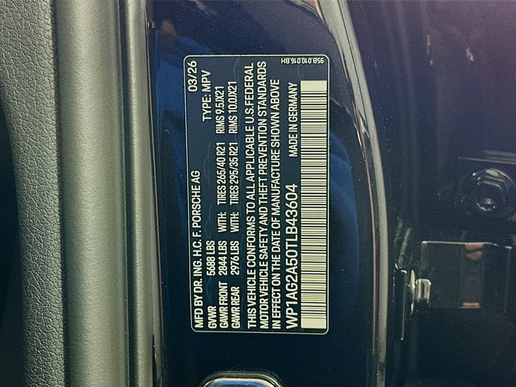 New 2026 Porsche Macan S AWD/4WD image 35