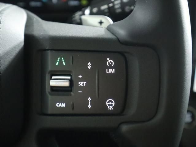 New 2026 Land Rover Defender 130 V8 AWD/4WD image 13