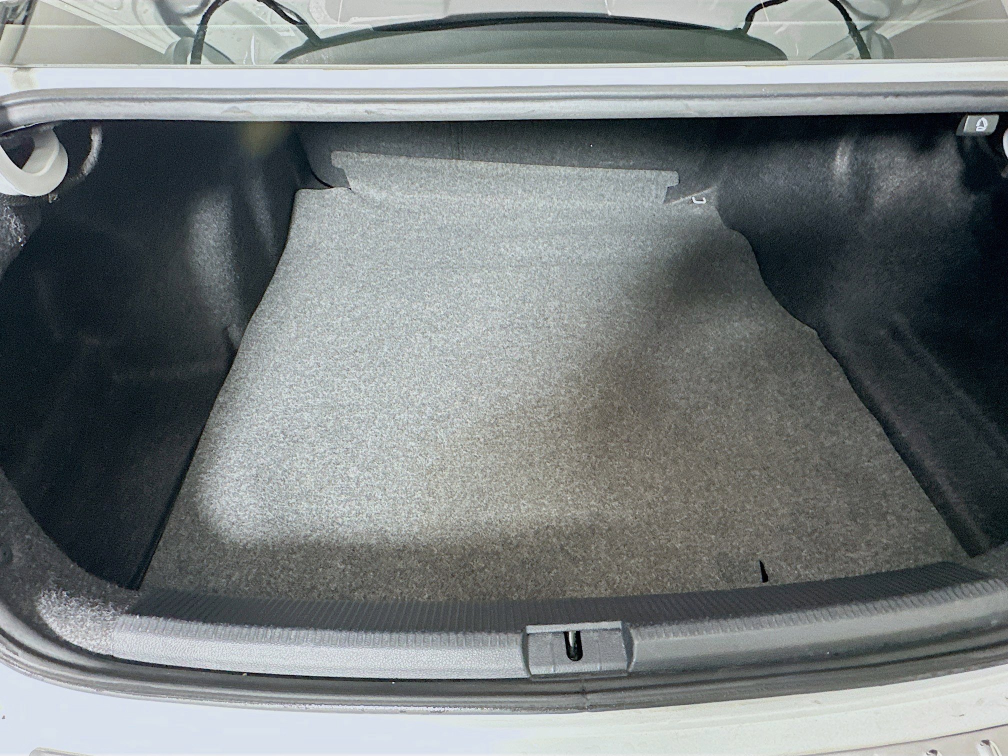 Used 2021 Volkswagen Passat 2.0T SE image 27