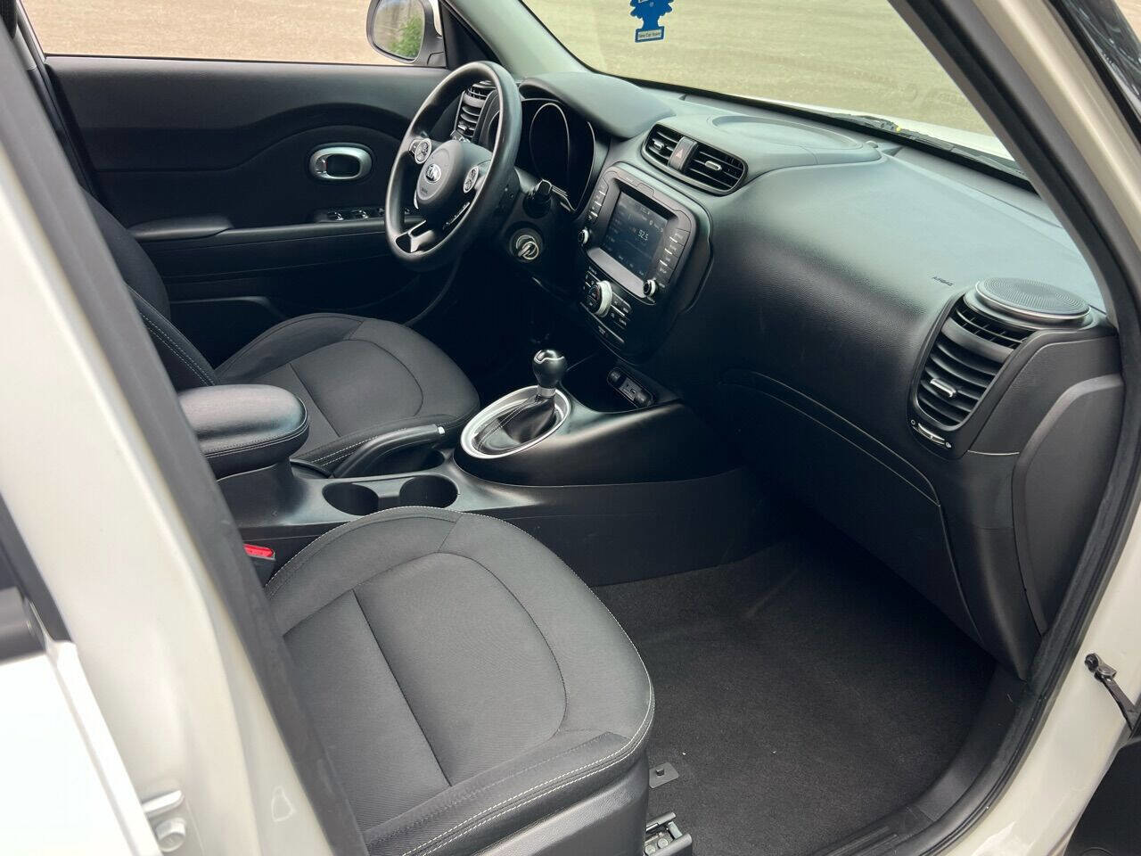 Used 2018 Kia Soul + image 50