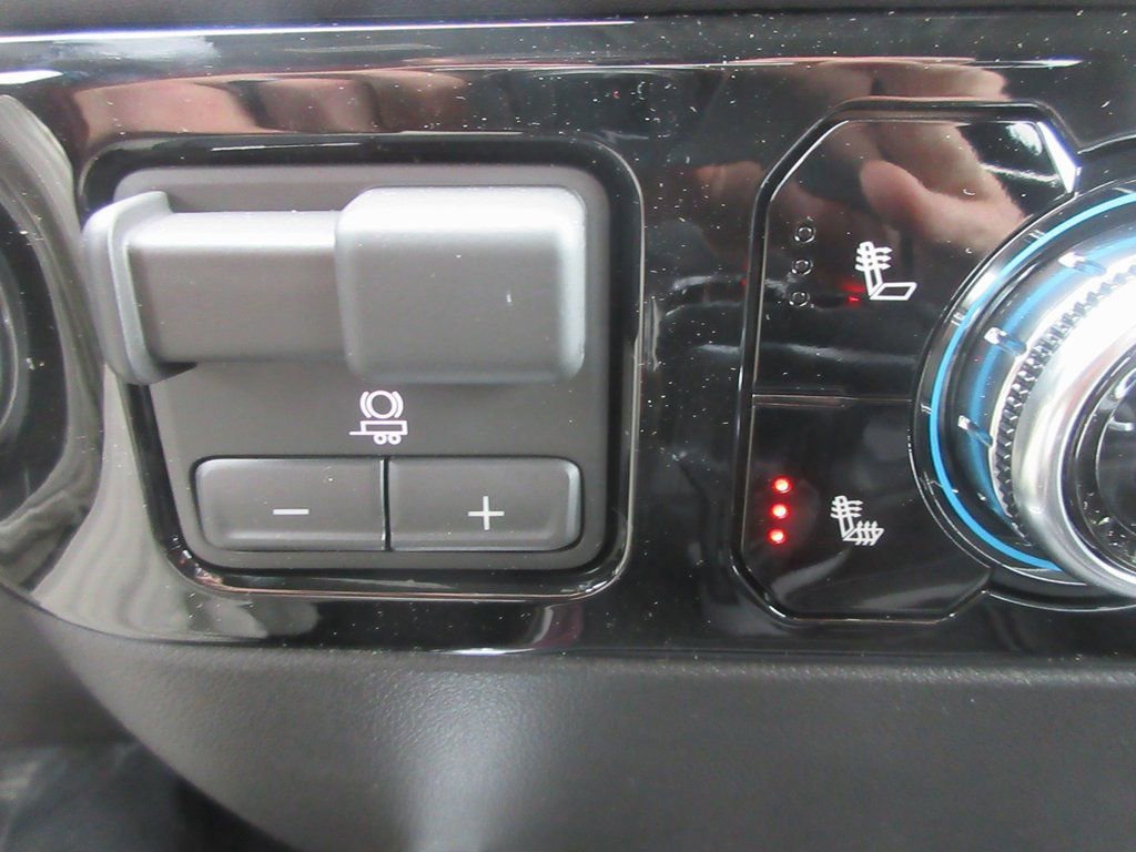 New 2026 GMC Sierra 1500 Elevation image 18