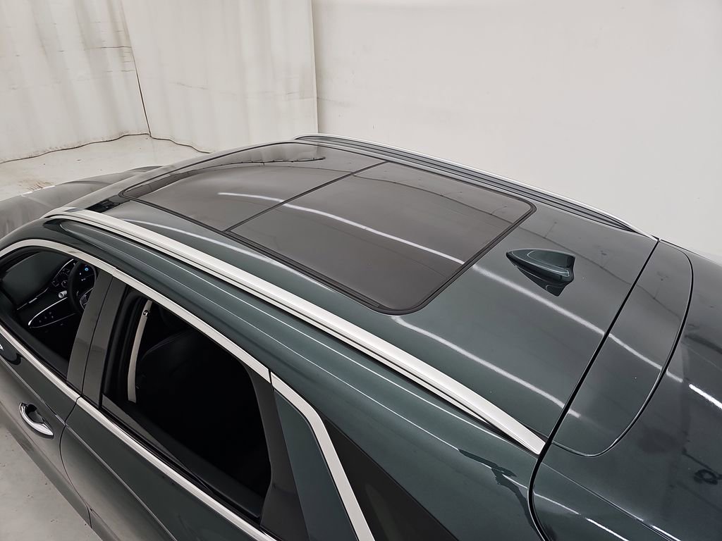 Used 2023 Genesis GV70 2.5T w/ Select Package image 48